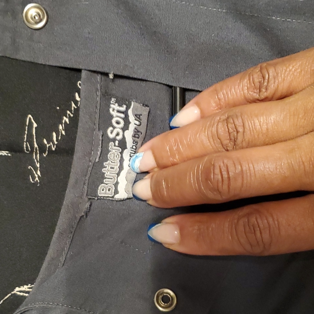 Ladies scrub jacket